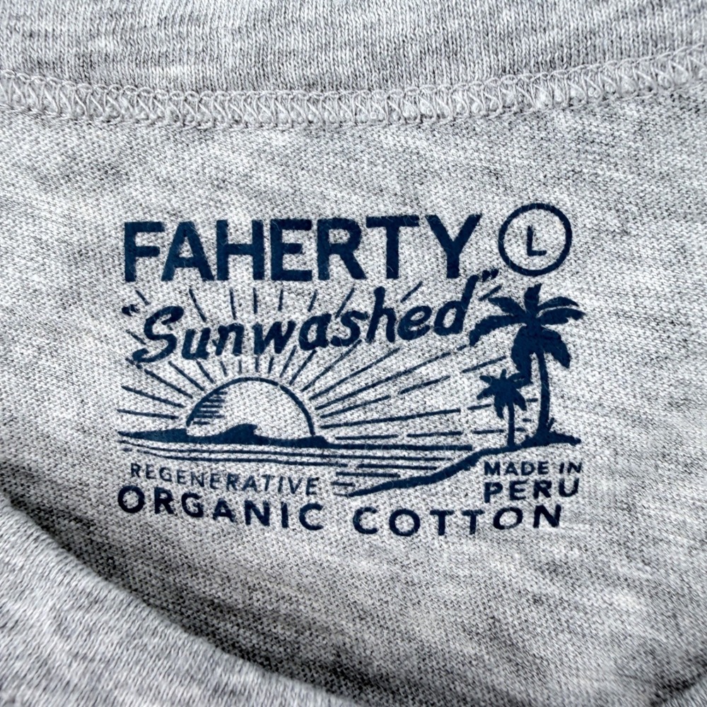 Faherty Sunwashed Pocket Tee Mens Large Grey Organic Cotton MKS2519-GHE NWOT - Picture 4 of 9
